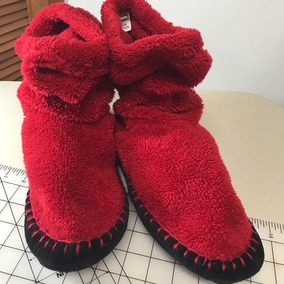 red slipper boots